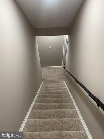 1004 MINNA AVE, Capitol Heights, MD 20743