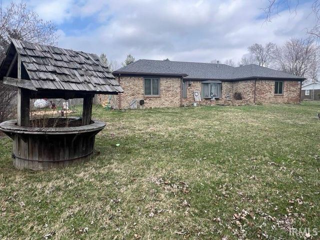 2530 Poplar Street, Spiceland, IN 47385