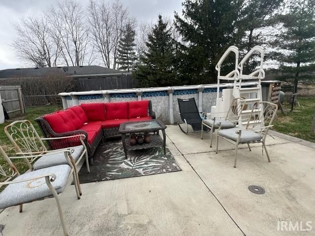 2530 Poplar Street, Spiceland, IN 47385