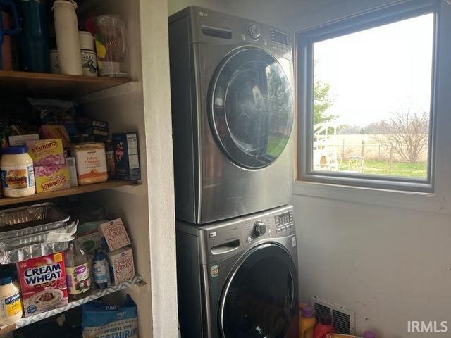 2530 Poplar Street, Spiceland, IN 47385