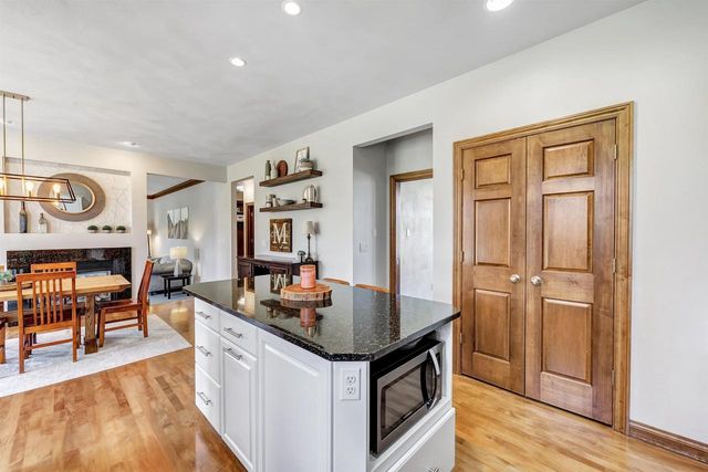 3373 LANGDON STREET, Green Bay, WI 54311