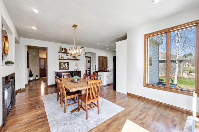 3373 LANGDON STREET, Green Bay, WI 54311