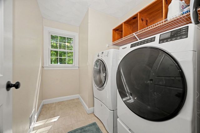 44 Ashwood Ave, Wilmington, MA 01887