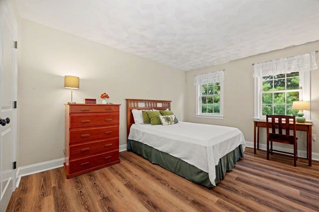 44 Ashwood Ave, Wilmington, MA 01887