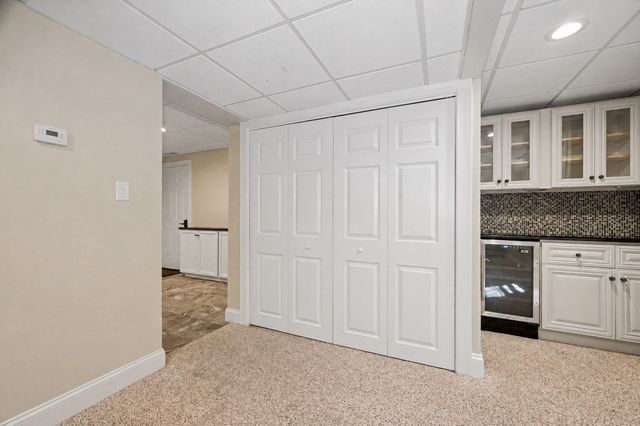 44 Ashwood Ave, Wilmington, MA 01887