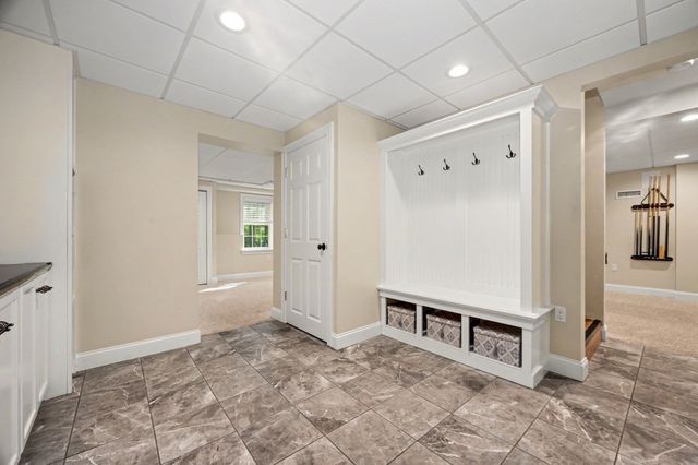 44 Ashwood Ave, Wilmington, MA 01887