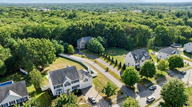 44 Ashwood Ave, Wilmington, MA 01887
