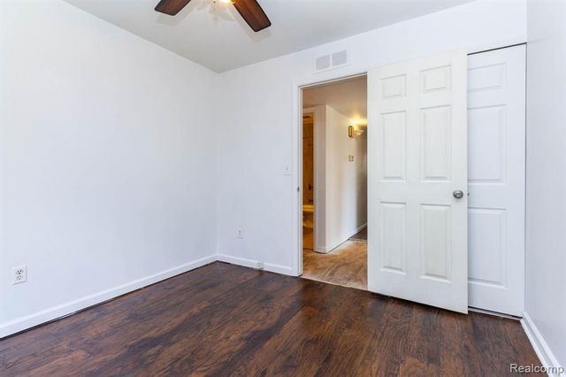 32016 Belcrest Road, Rockwood, MI 48173