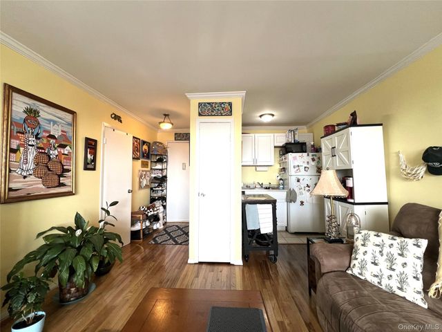 855 E Broadway 6G, Long Beach, NY 11561