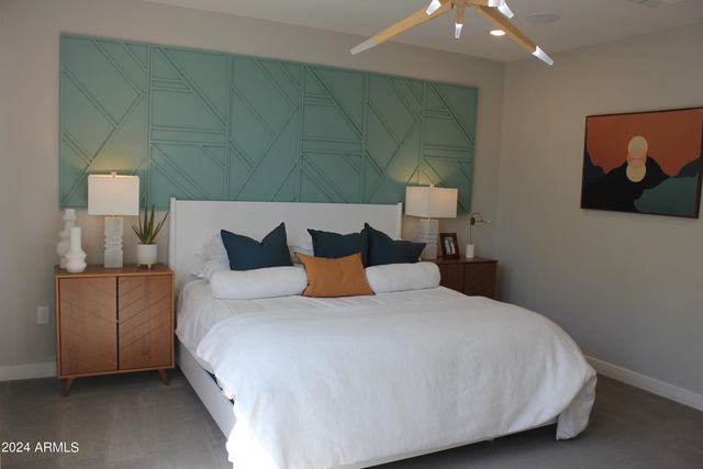 2628 S VOYAGER Drive 106, Gilbert, AZ 85295