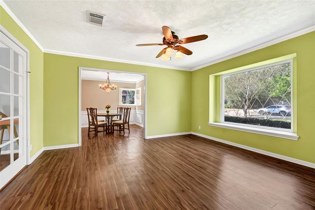 1511 Bodart Drive, Houston, TX 77090