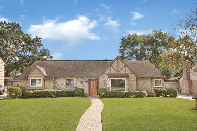 1511 Bodart Drive, Houston, TX 77090