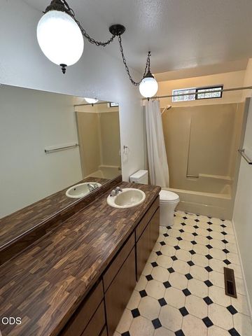 57384 Acacia Lane, Sunriver, OR 97707