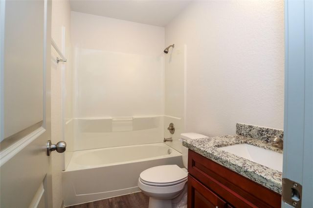 2702 Appian Way, New Caney, TX 77357