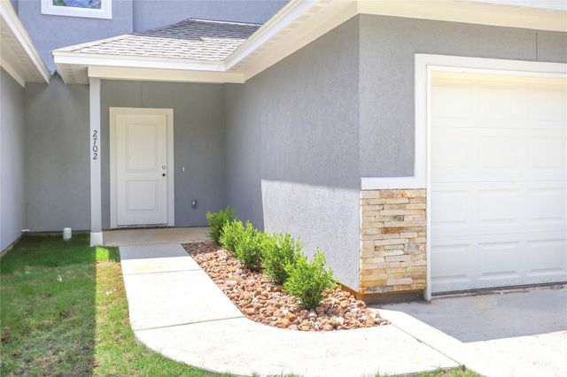 2702 Appian Way, New Caney, TX 77357