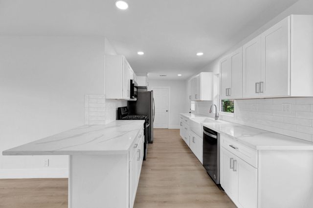 3511 Arbor Street, Houston, TX 77004