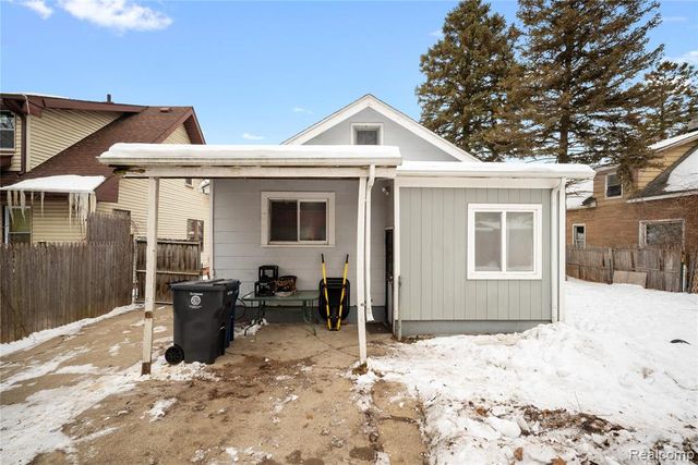 1734 Missouri Avenue, Flint, MI 48506