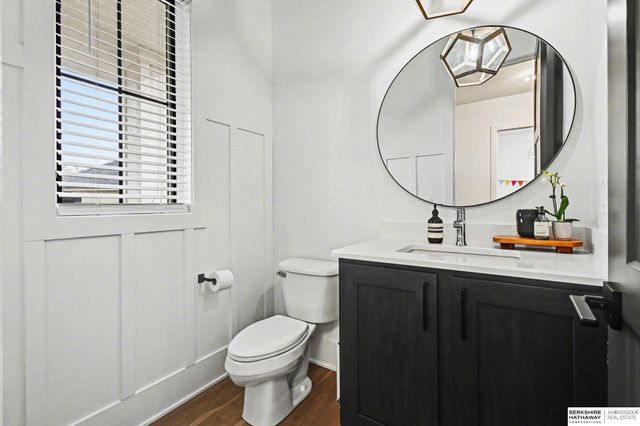 21209 Walnut Circle, Elkhorn, NE 68022