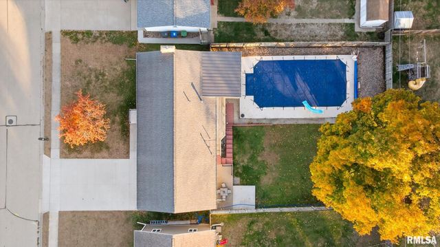 1123 N 27TH Avenue, Clinton, IA 52732