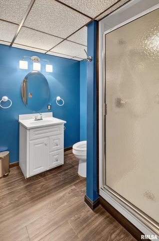 1123 N 27TH Avenue, Clinton, IA 52732