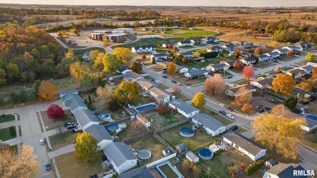 1123 N 27TH Avenue, Clinton, IA 52732