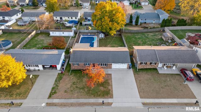 1123 N 27TH Avenue, Clinton, IA 52732