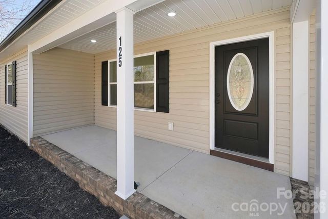 125 Oakhill Court 320, Mount Gilead, NC 27306