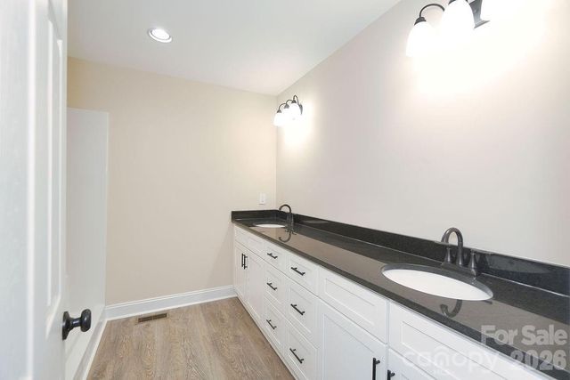 125 Oakhill Court 320, Mount Gilead, NC 27306