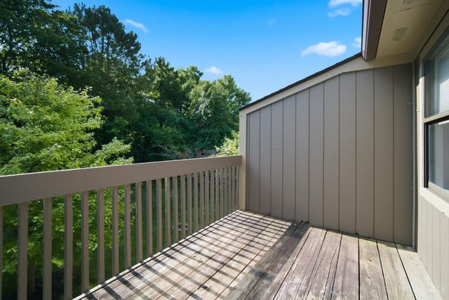 665 Hidden Valley Court, Fairborn, OH 45324