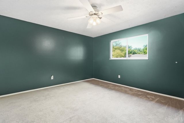 665 Hidden Valley Court, Fairborn, OH 45324