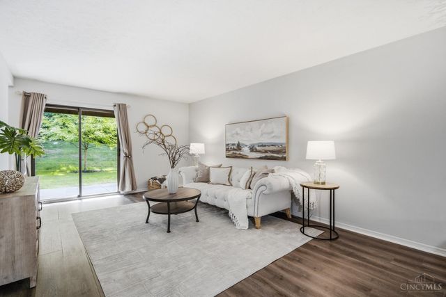 665 Hidden Valley Court, Fairborn, OH 45324