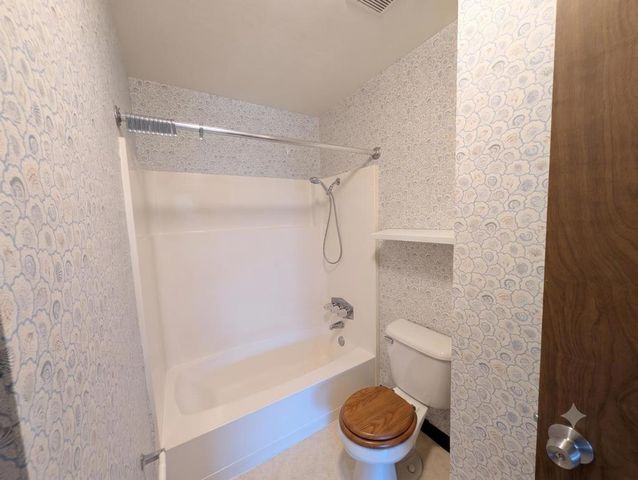 1834 Macduee Way, San Jose, CA 95121