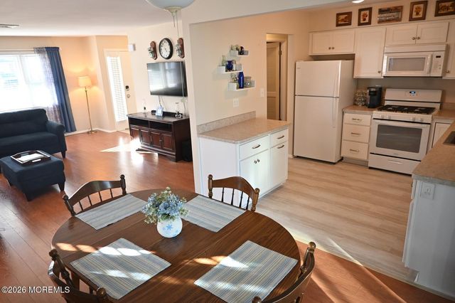 26 Arms Court, Brick, NJ 08723