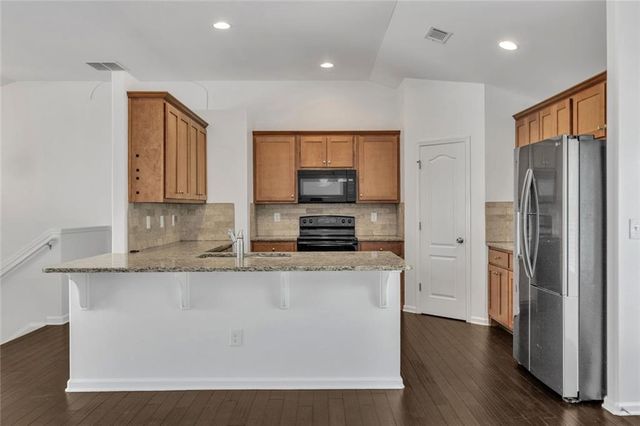 2126 Crown Park Drive, Winder, GA 30680
