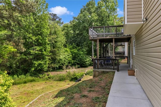 2126 Crown Park Drive, Winder, GA 30680