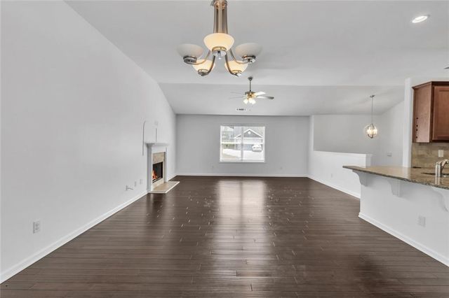 2126 Crown Park Drive, Winder, GA 30680