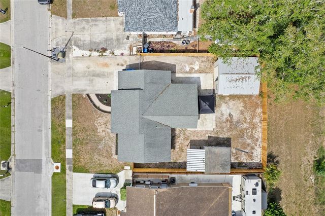 8335 GALEWOOD CIRCLE, Tampa, FL 33615