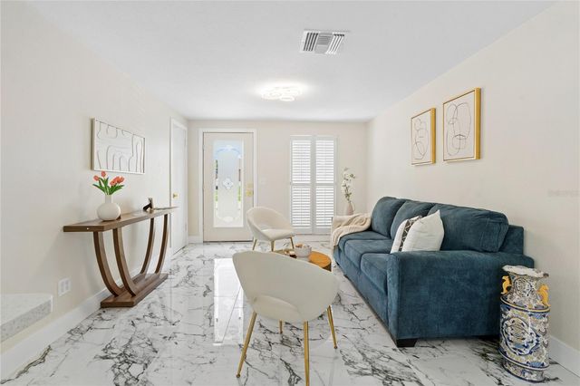 8335 GALEWOOD CIRCLE, Tampa, FL 33615