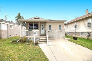 5613 Bedford Street, Dearborn Heights, MI 48125