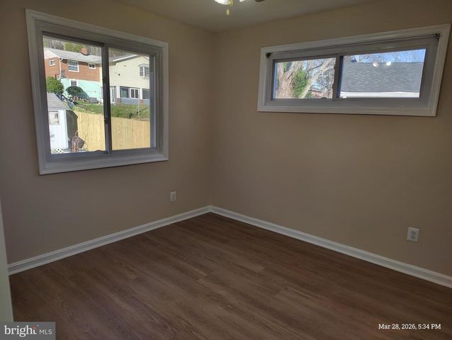 6312 INDIAN RUN PKWY, Alexandria, VA 22312