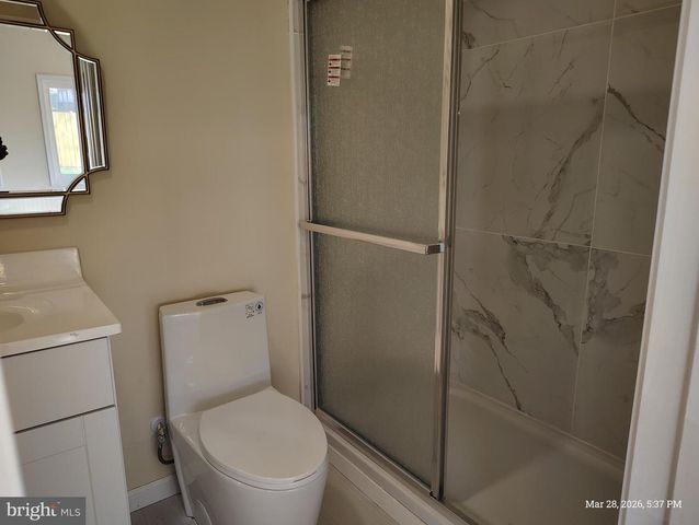 6312 INDIAN RUN PKWY, Alexandria, VA 22312