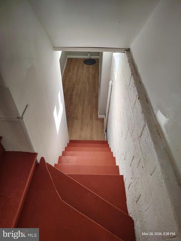 6312 INDIAN RUN PKWY, Alexandria, VA 22312