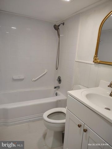 6312 INDIAN RUN PKWY, Alexandria, VA 22312