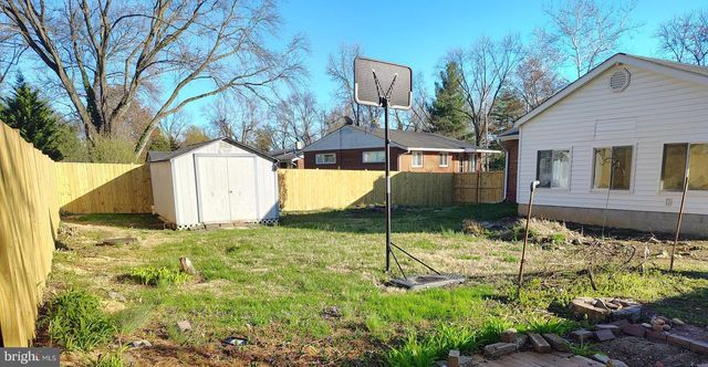 6312 INDIAN RUN PKWY, Alexandria, VA 22312