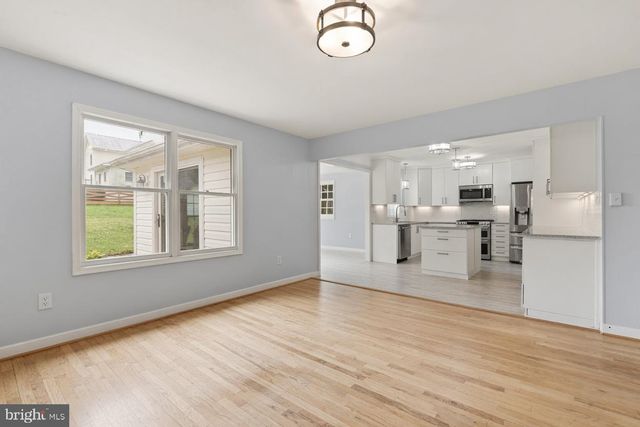 3265 BROCKTON DR, Jefferson, MD 21755