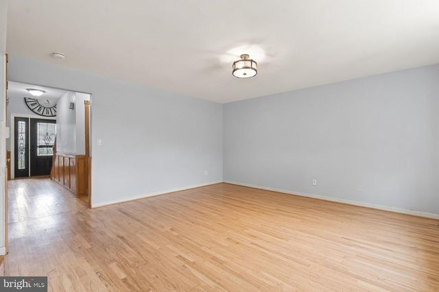 3265 BROCKTON DR, Jefferson, MD 21755