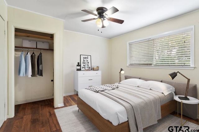 510 N Main St, Lindale, TX 75771