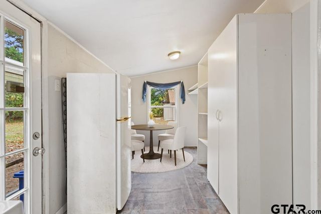 510 N Main St, Lindale, TX 75771