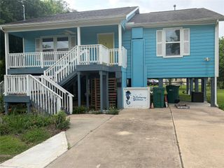 1206 4th Street, Seabrook, TX 77586