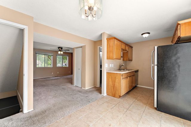 6357 15th Street N, Oakdale, MN 55128